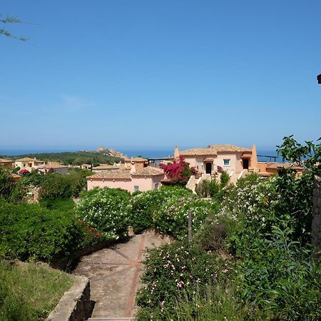 Calarossa Sardinia Apartments Isola Rossa Eksteriør bilde