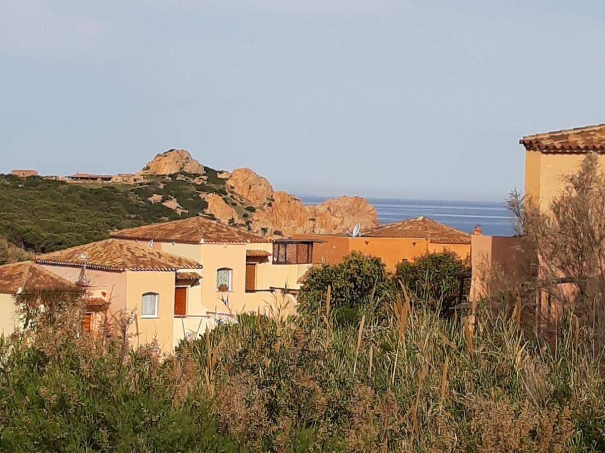 Calarossa Sardinia Apartments Isola Rossa Eksteriør bilde