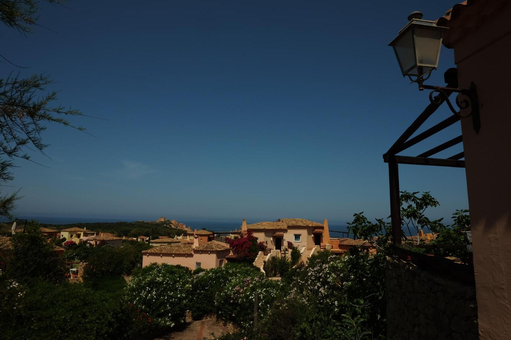 Calarossa Sardinia Apartments Isola Rossa Eksteriør bilde